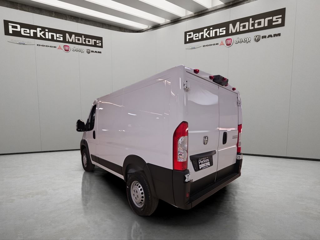New 2026 RAM ProMaster 1500 w/ Convenience Group image 3