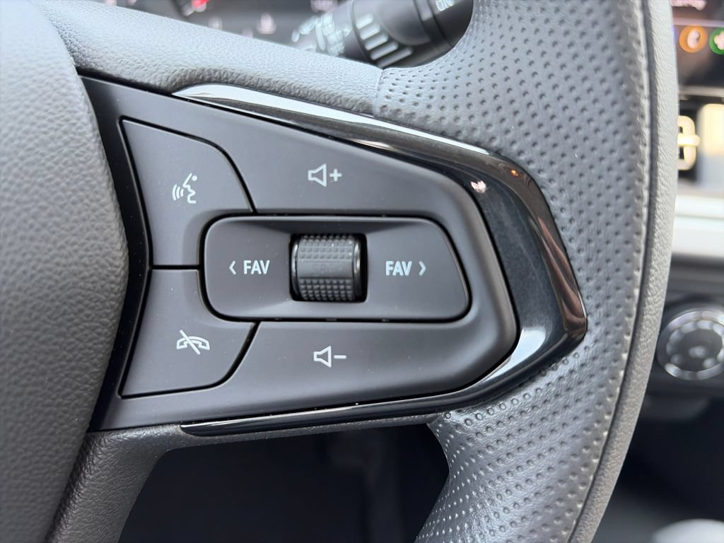 New 2026 Chevrolet Trax LS FWD image 10