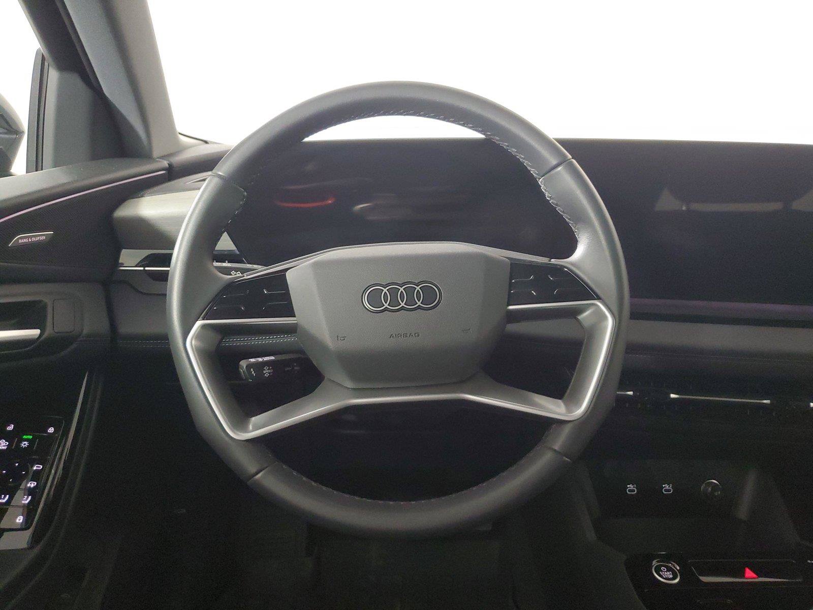 Certified 2025 Audi Q6 e-tron Premium Plus w/ Premium Plus AWD/4WD image 16