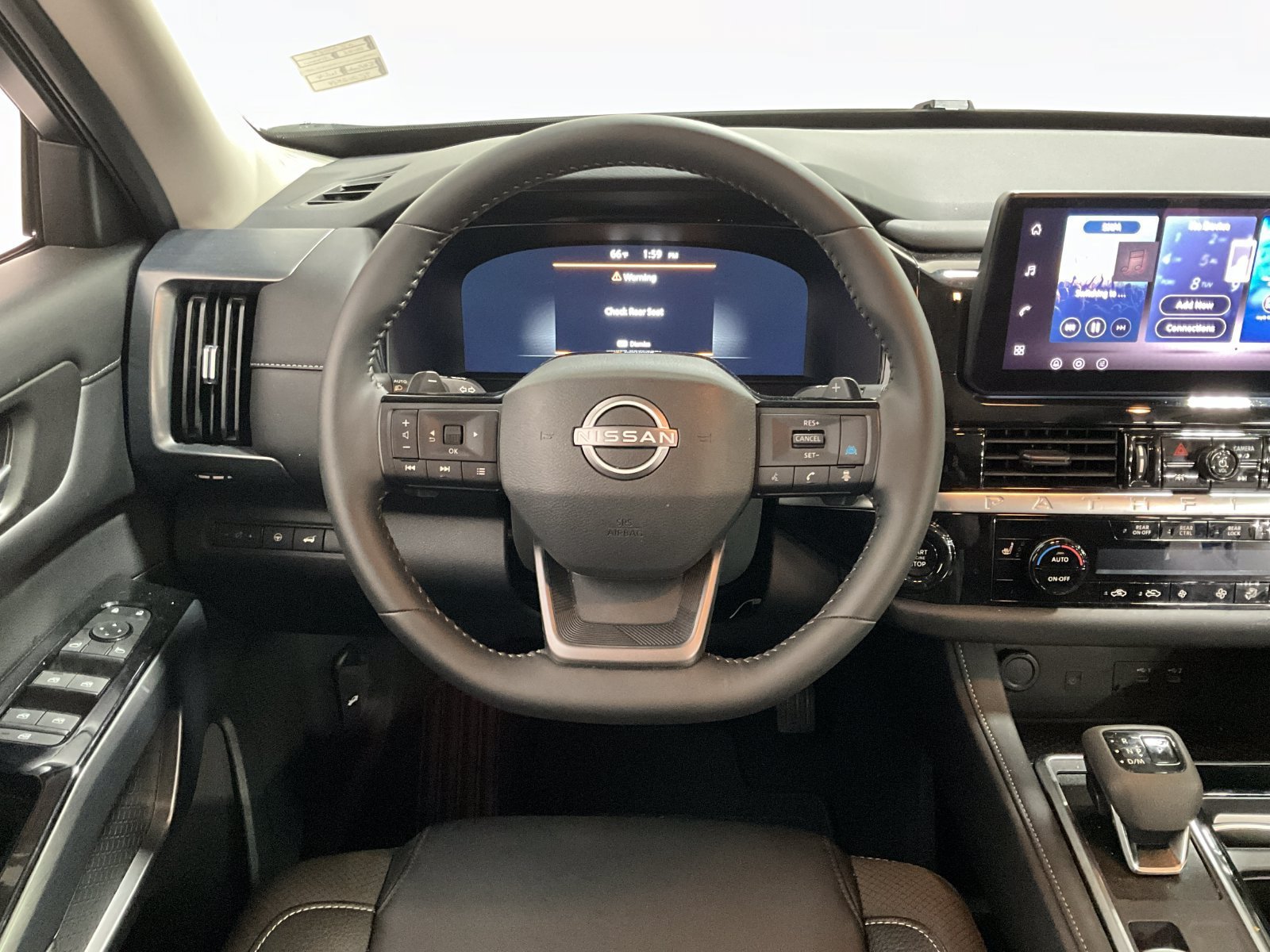 Used 2026 Nissan Pathfinder SL AWD/4WD image 7