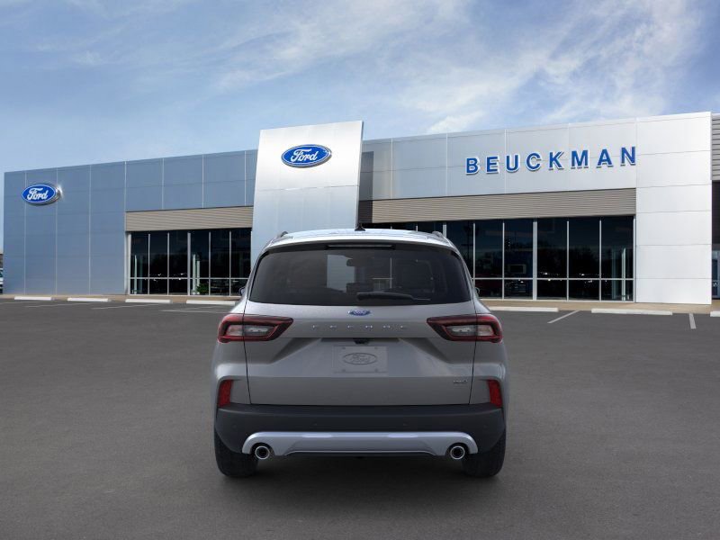 Used 2025 Ford Escape SE image 8