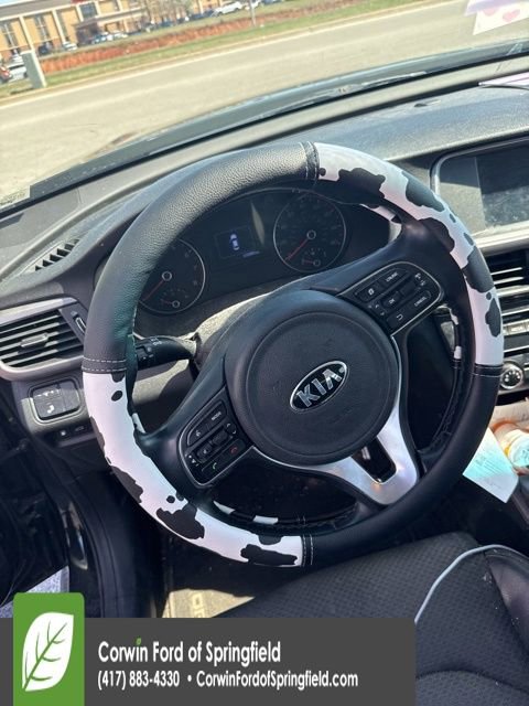 Used 2018 Kia Optima S image 10