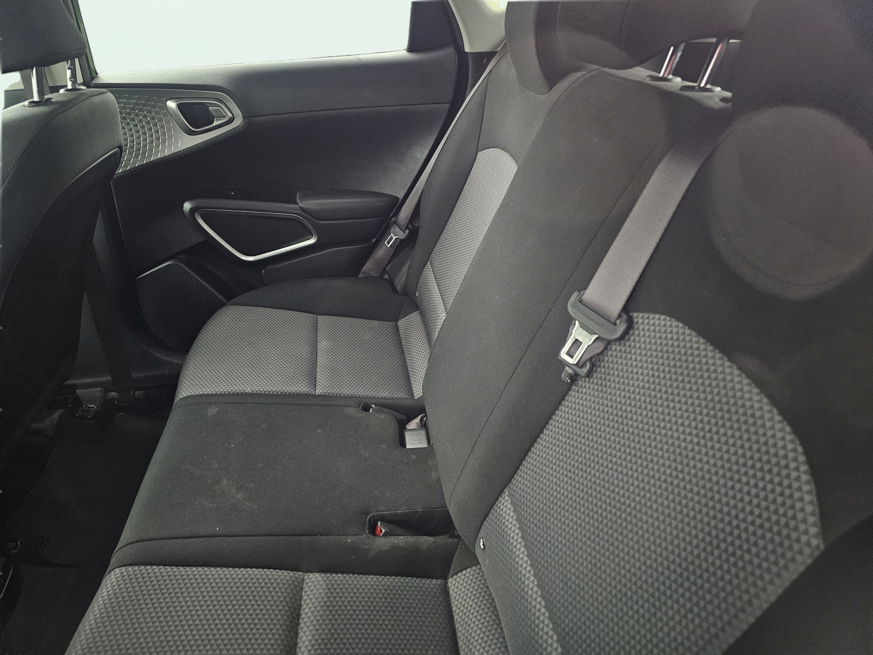 Used 2022 Kia Soul X-Line FWD image 25