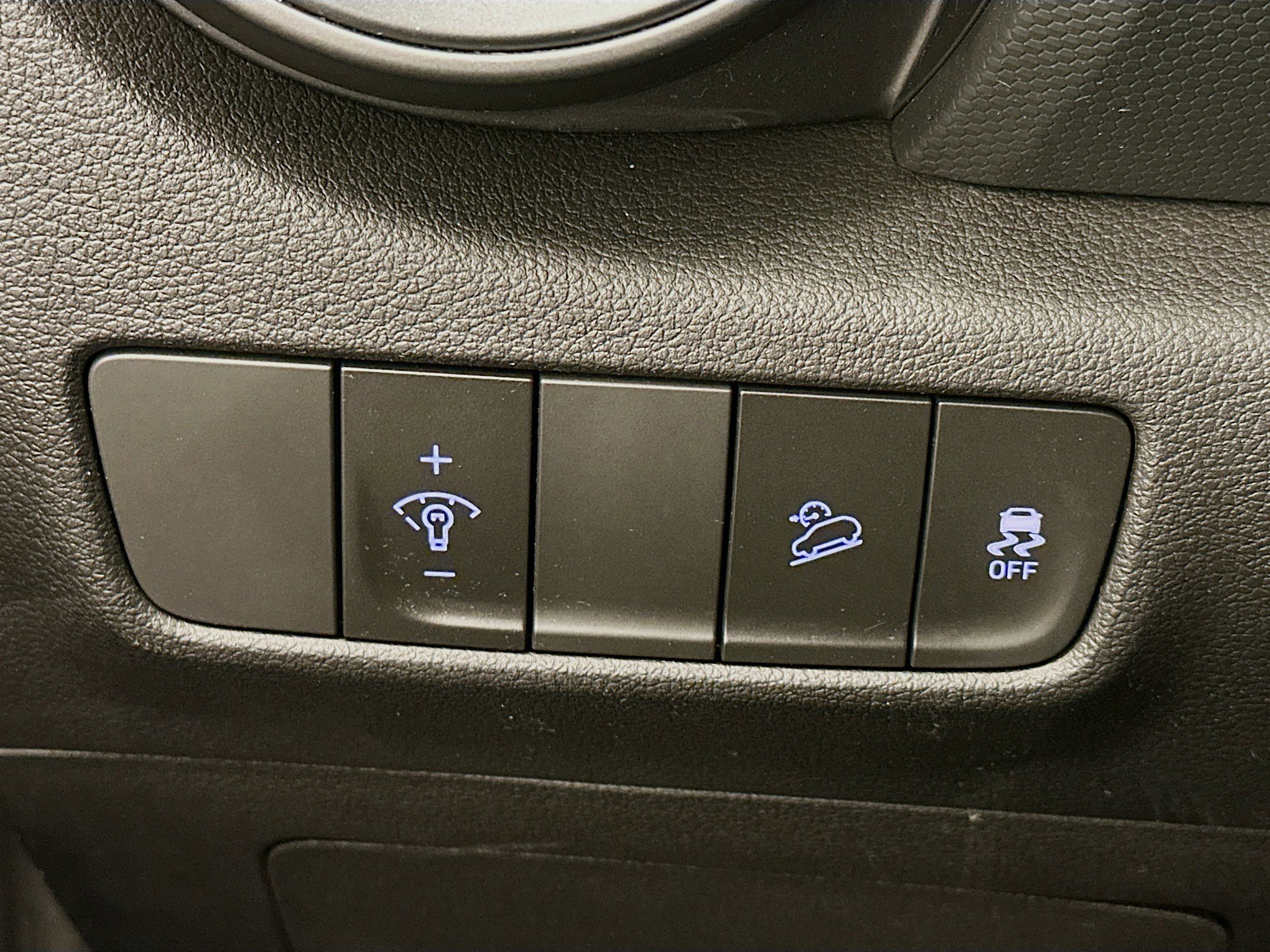 Used 2023 Hyundai Kona N Line image 17