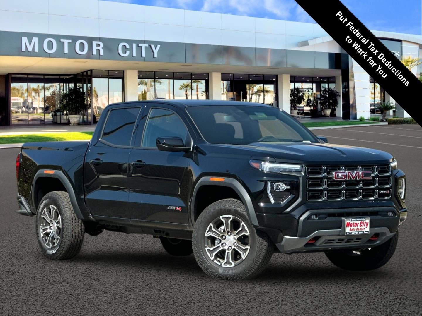 New 2025 GMC Canyon AT4 w/ AT4 Premium Package