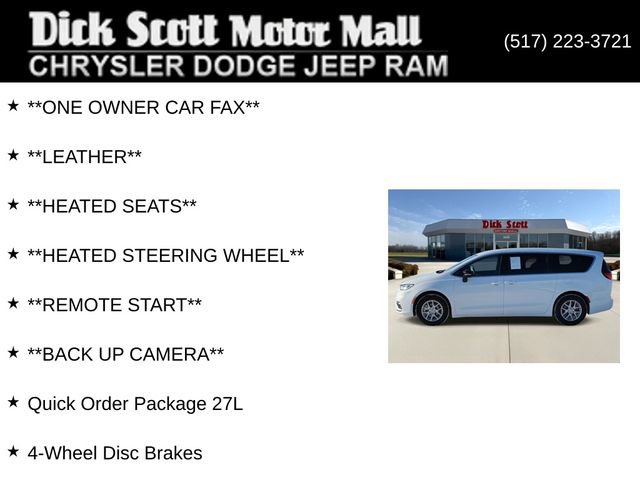 Used 2025 Chrysler Pacifica Select image 8