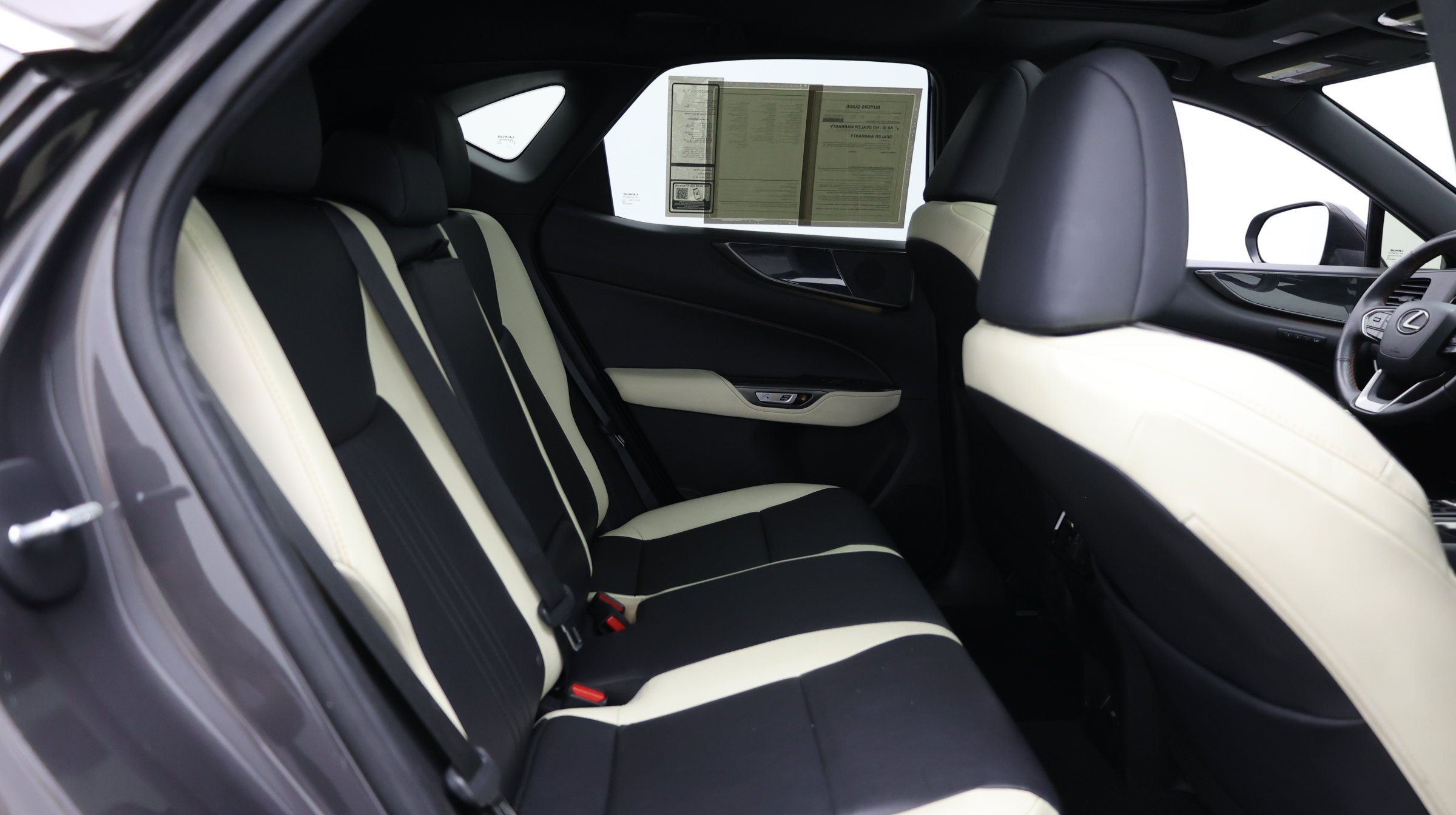 Used 2022 Lexus NX 250 FWD image 46