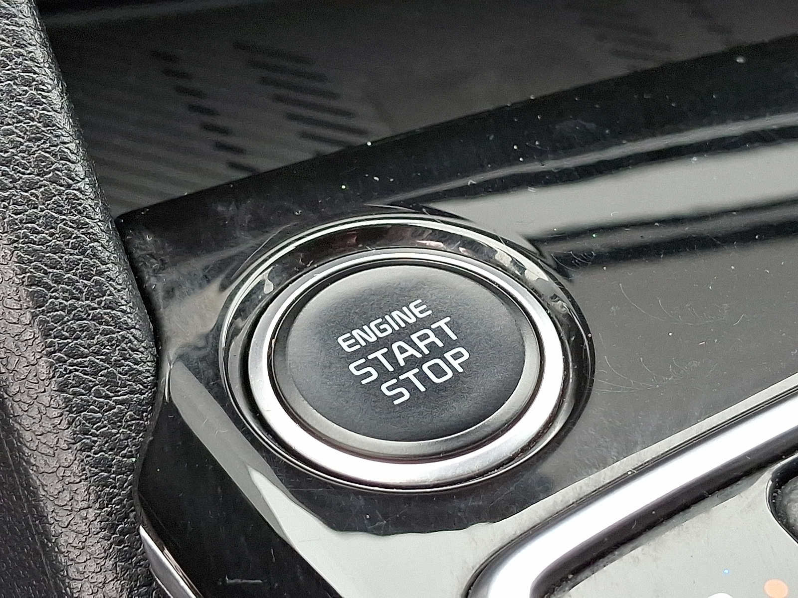 Used 2023 Kia Sportage X-Line AWD/4WD image 24