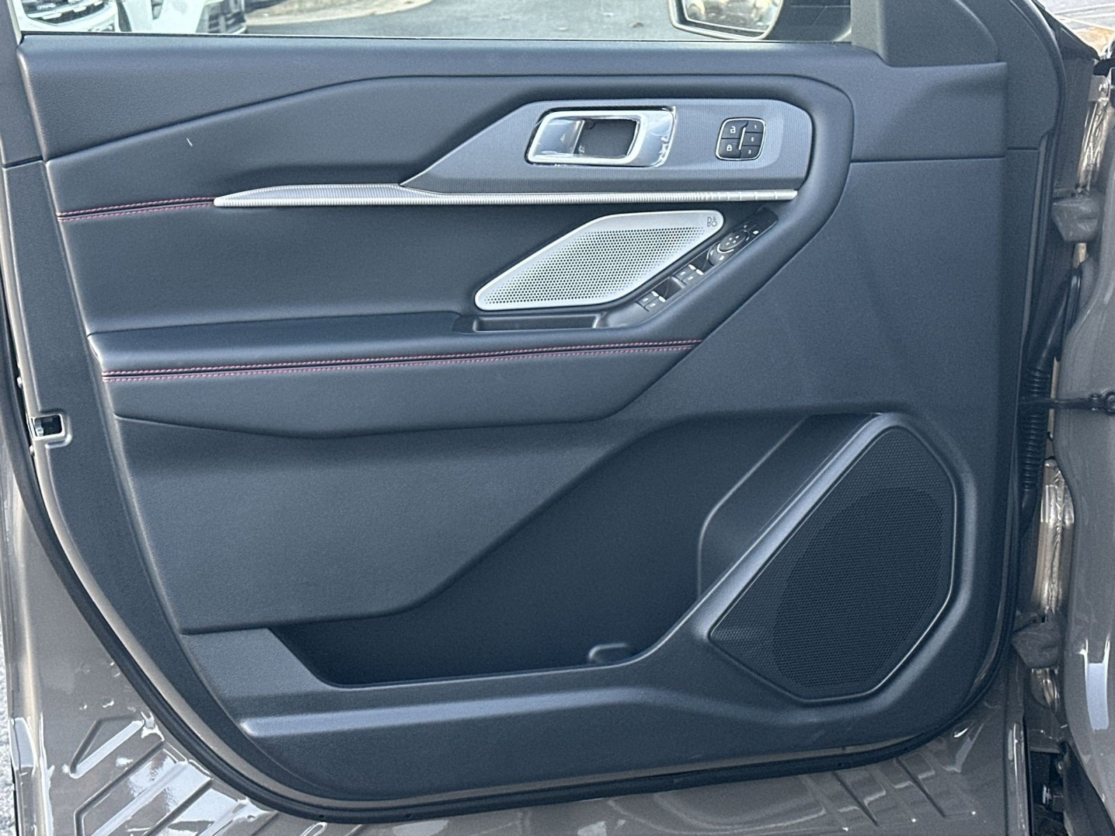 New 2026 Ford Explorer ST w/ Sun And Sound Package image 15