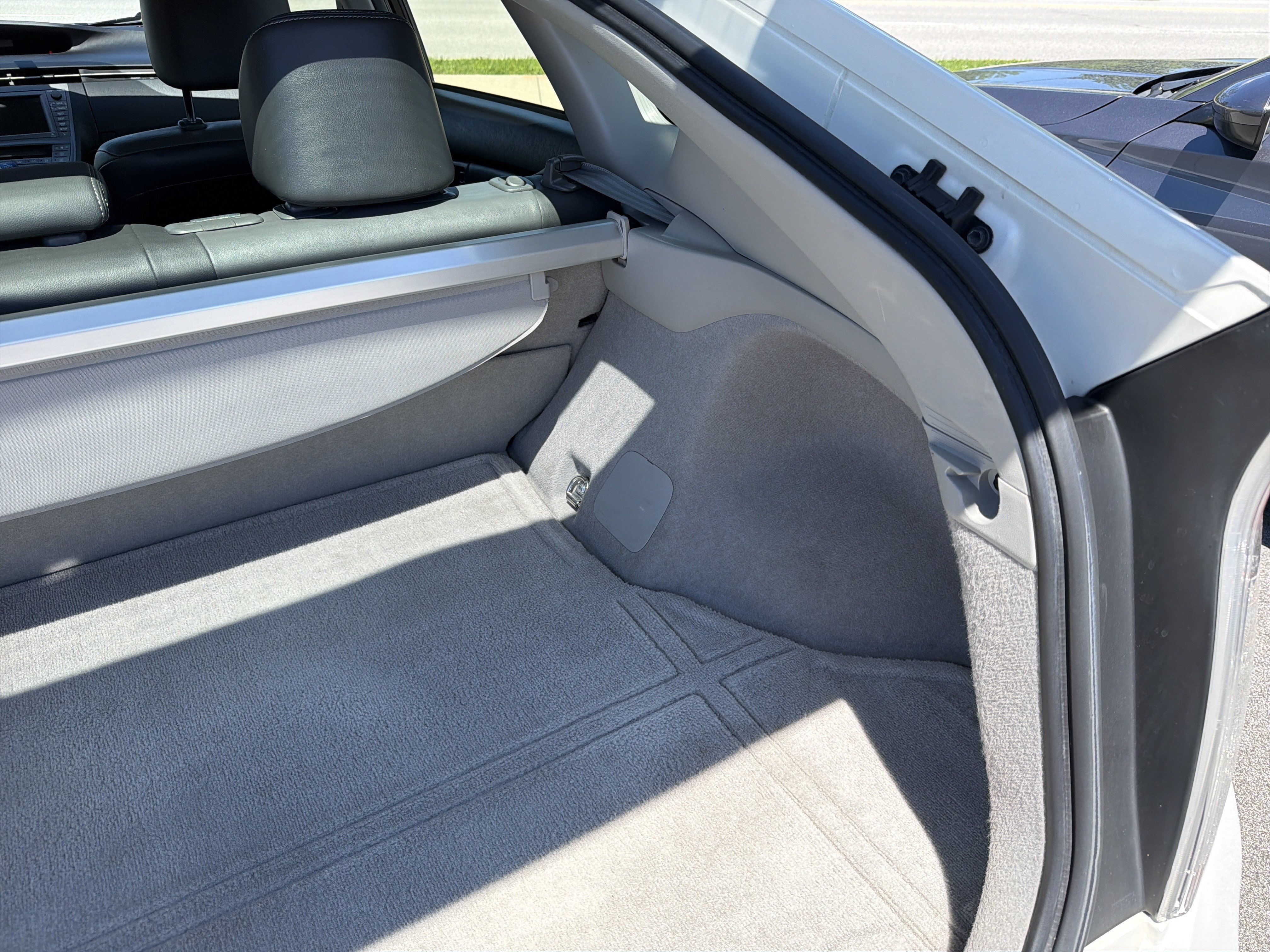 Used 2013 Toyota Prius Four w/ Deluxe Solar Roof Pkg FWD image 51