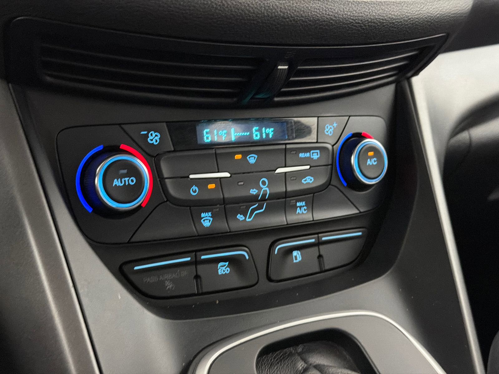 Used 2017 Ford C-MAX SE FWD image 26