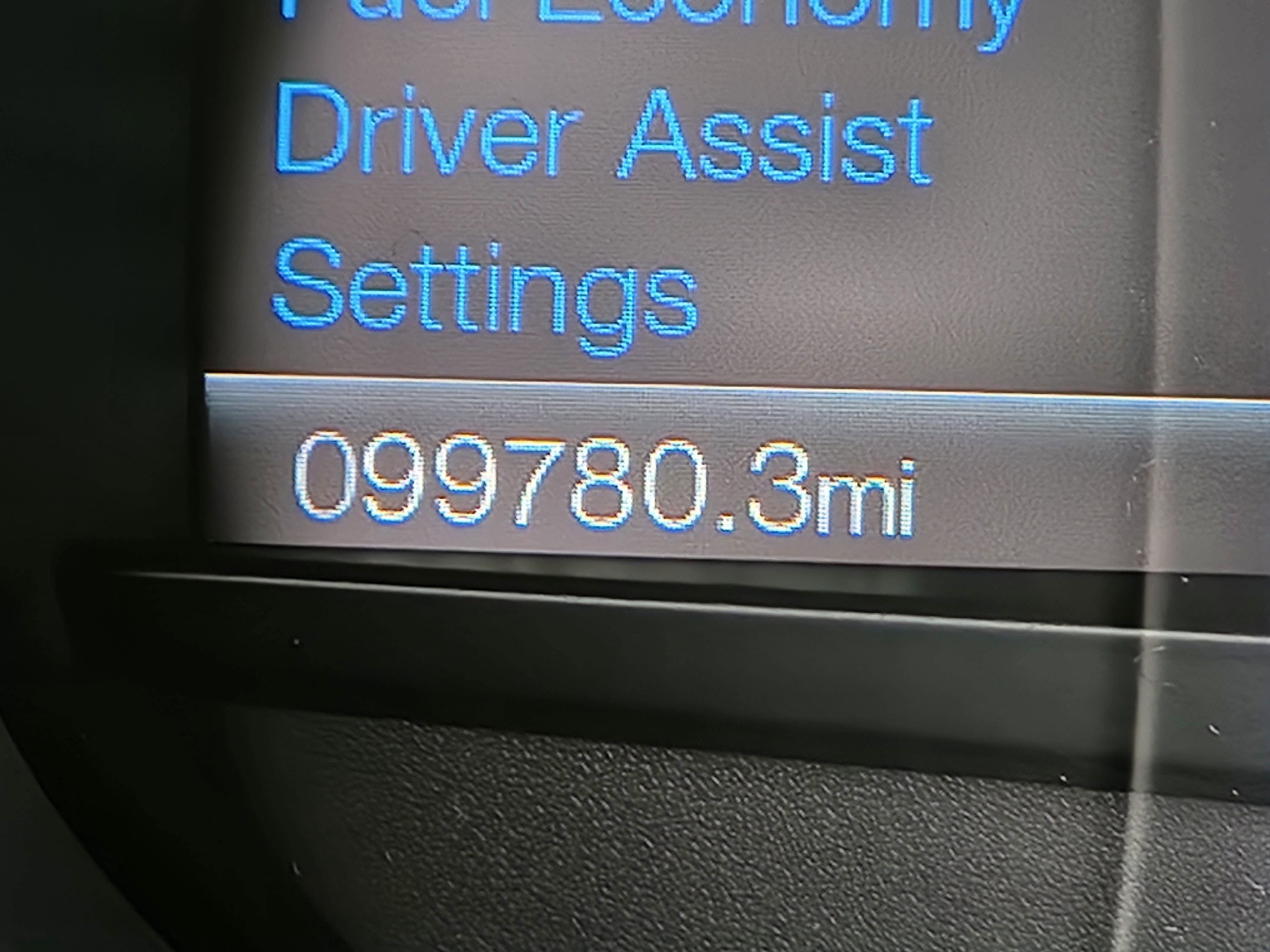 Used 2018 Ford Edge Titanium image 22