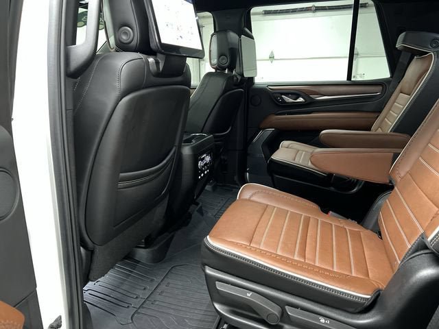 Certified 2023 GMC Yukon Denali Ultimate AWD/4WD image 22