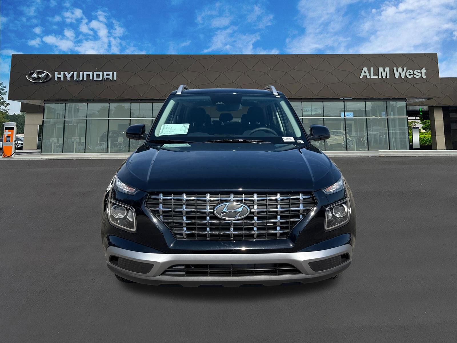 New 2026 Hyundai Venue SEL FWD image 2