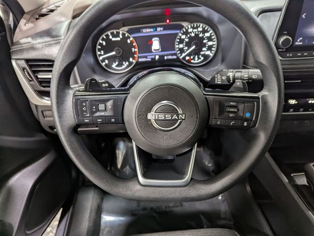 Used 2023 Nissan Rogue SV image 18