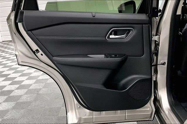 New 2026 Nissan Rogue Platinum w/ Platinum Premium Package image 34