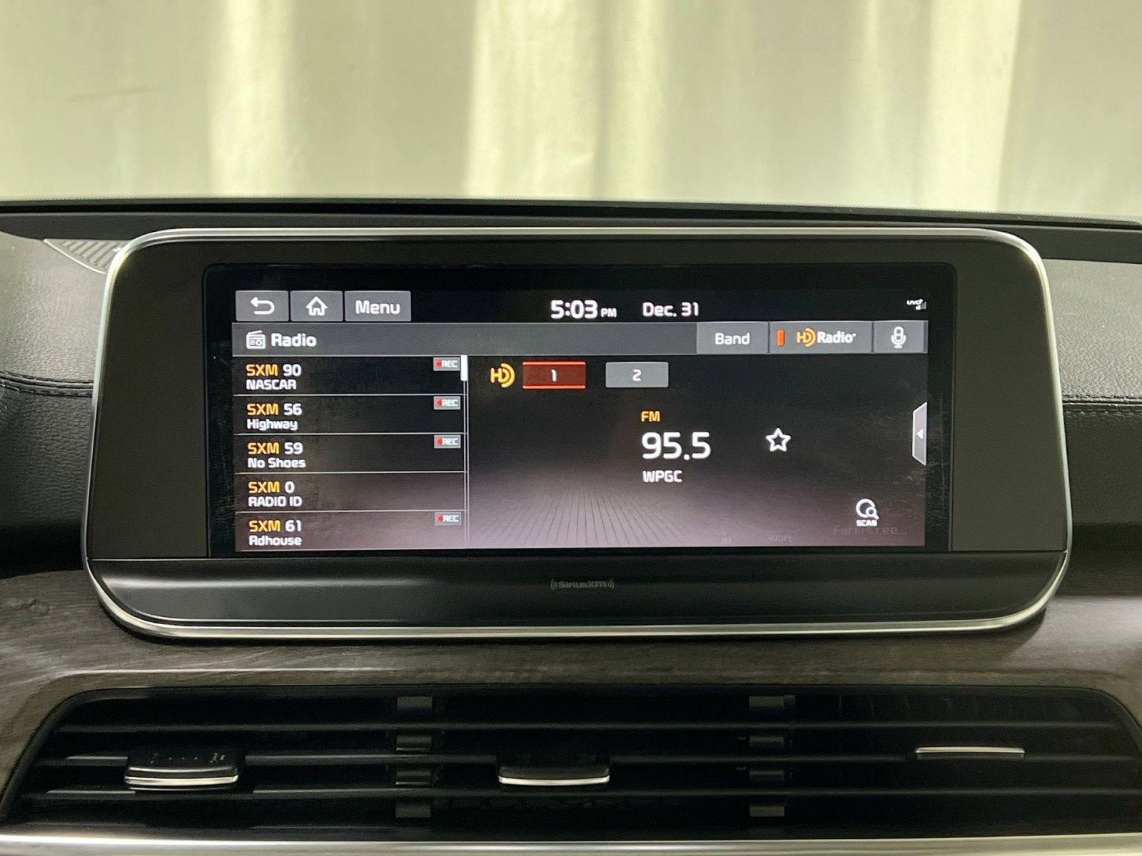 Used 2020 Kia Telluride EX w/ Towing Package image 16