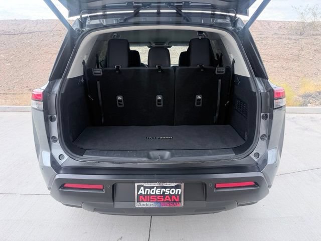 Certified 2026 Nissan Pathfinder SV FWD image 35