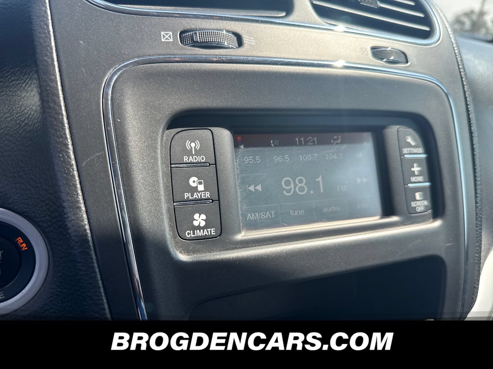 Used 2016 Dodge Journey SXT w/ Comfort/Convenience Group AWD/4WD image 6