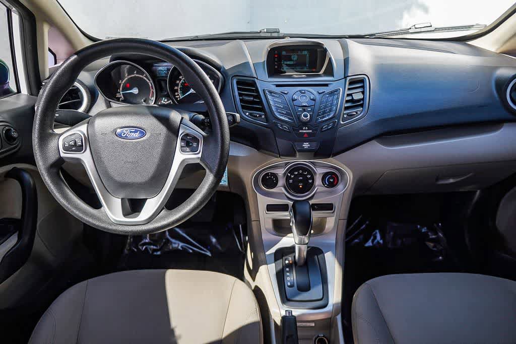 Used 2017 Ford Fiesta SE FWD image 12