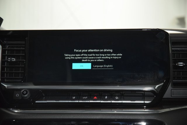 Used 2025 Chevrolet Silverado 2500 LT image 35