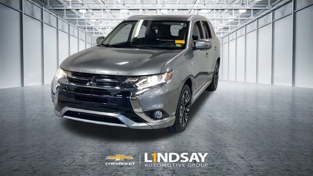 Used 2018 Mitsubishi Outlander SEL image 5