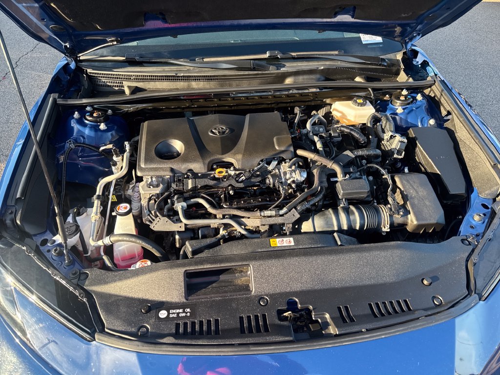Used 2025 Toyota Camry XSE AWD/4WD image 46