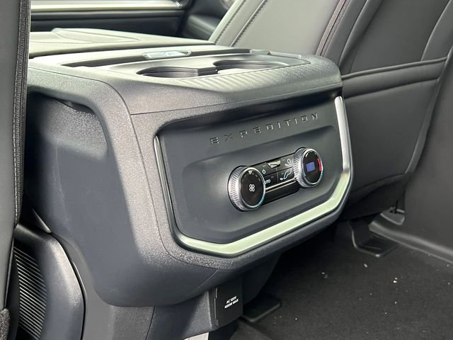 New 2026 Ford Expedition Max Active image 38