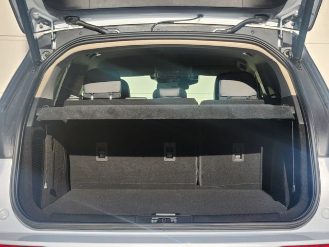 New 2026 Lincoln Corsair Premiere w/ Towing Package AWD/4WD image 17