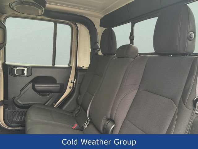 Used 2022 Jeep Gladiator Sport AWD/4WD image 18