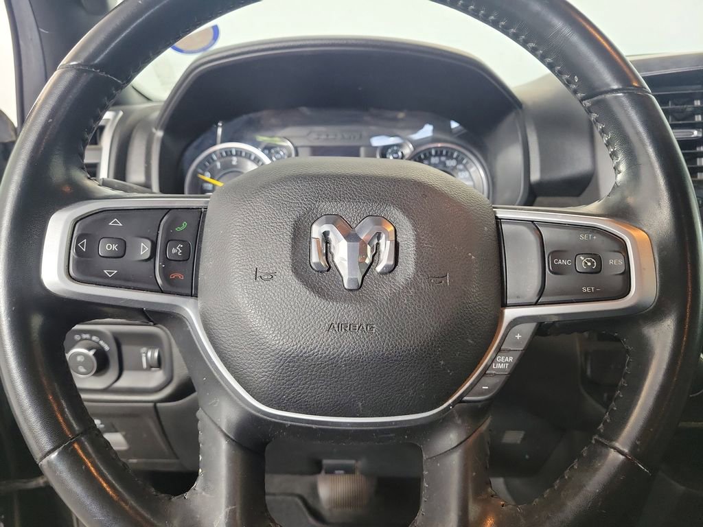 Used 2021 RAM 1500 Big Horn RWD image 15