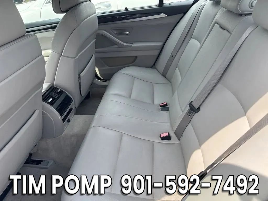 Used 2011 BMW 550i Sedan RWD image 10