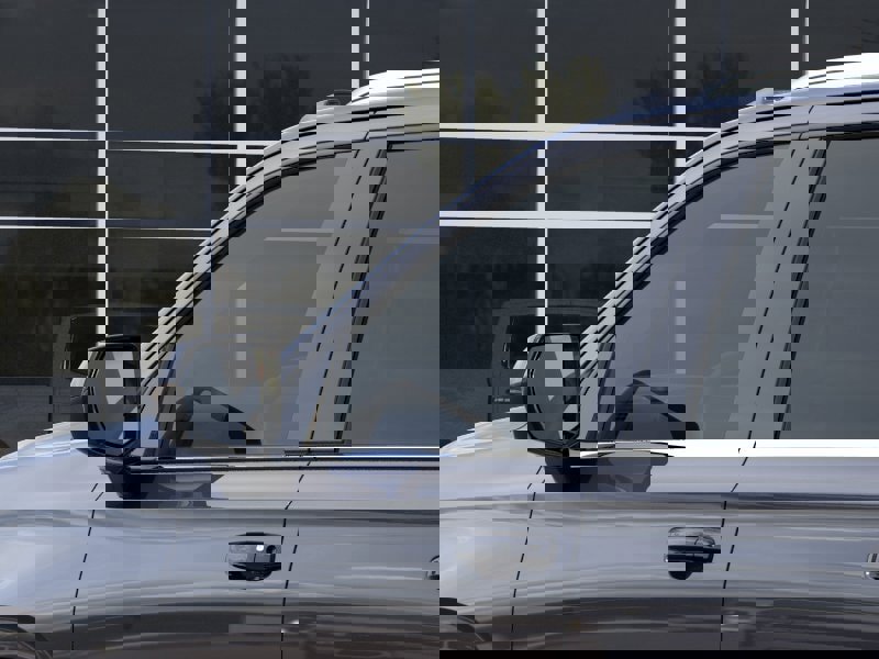 New 2026 Chevrolet Suburban LS image 12