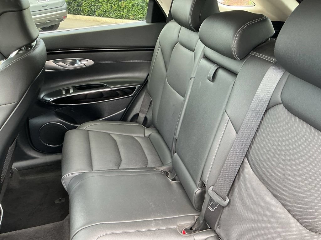 Used 2022 Genesis GV70 2.5T AWD/4WD image 26