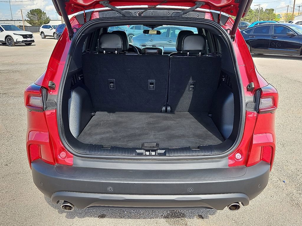 Used 2025 Ford Escape ST-Line w/ Tech Pack #1 image 14