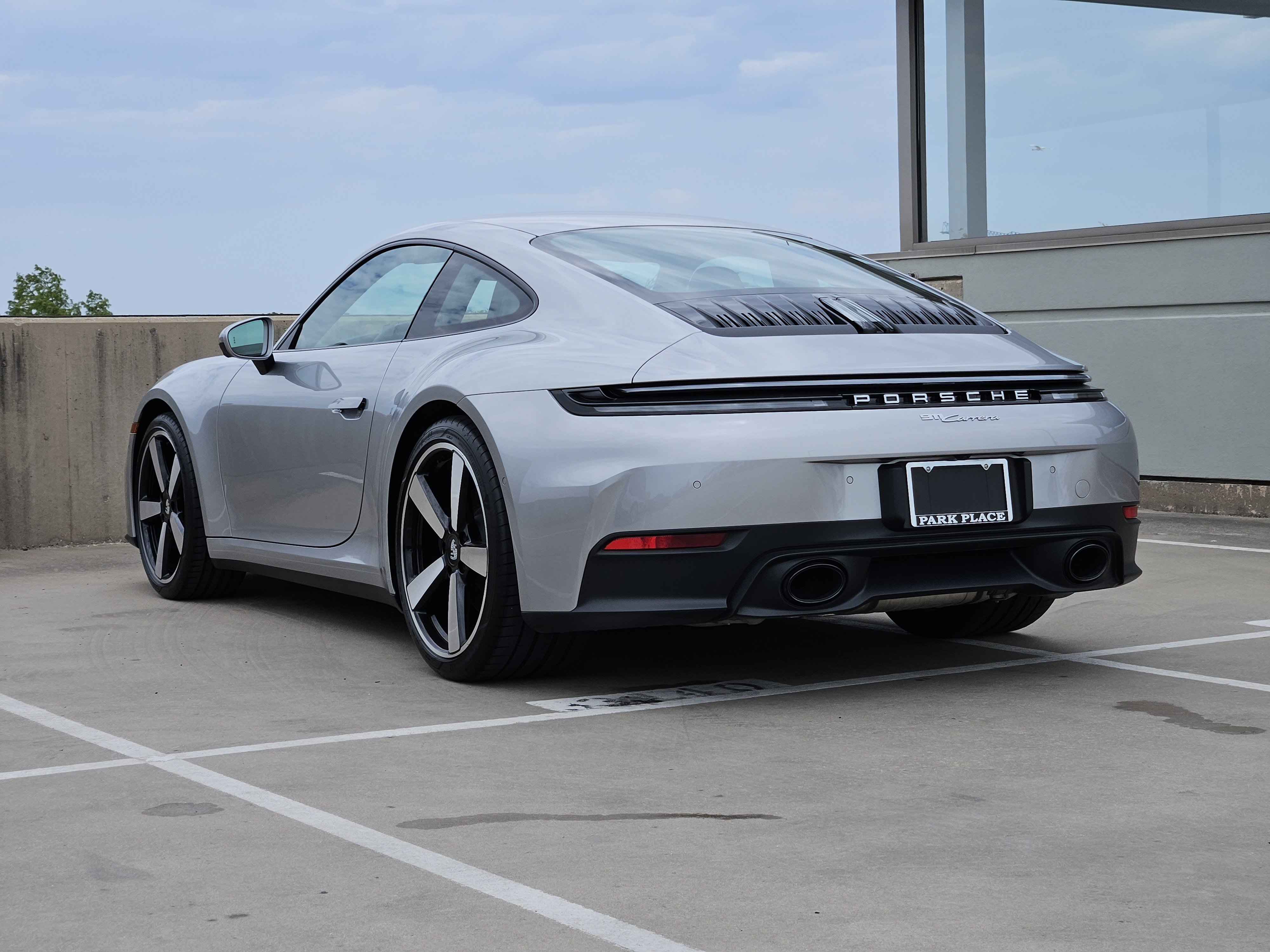 Certified 2026 Porsche 911 Carrera RWD image 3