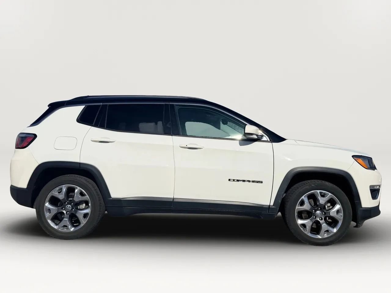 Used 2020 Jeep Compass Limited FWD image 7