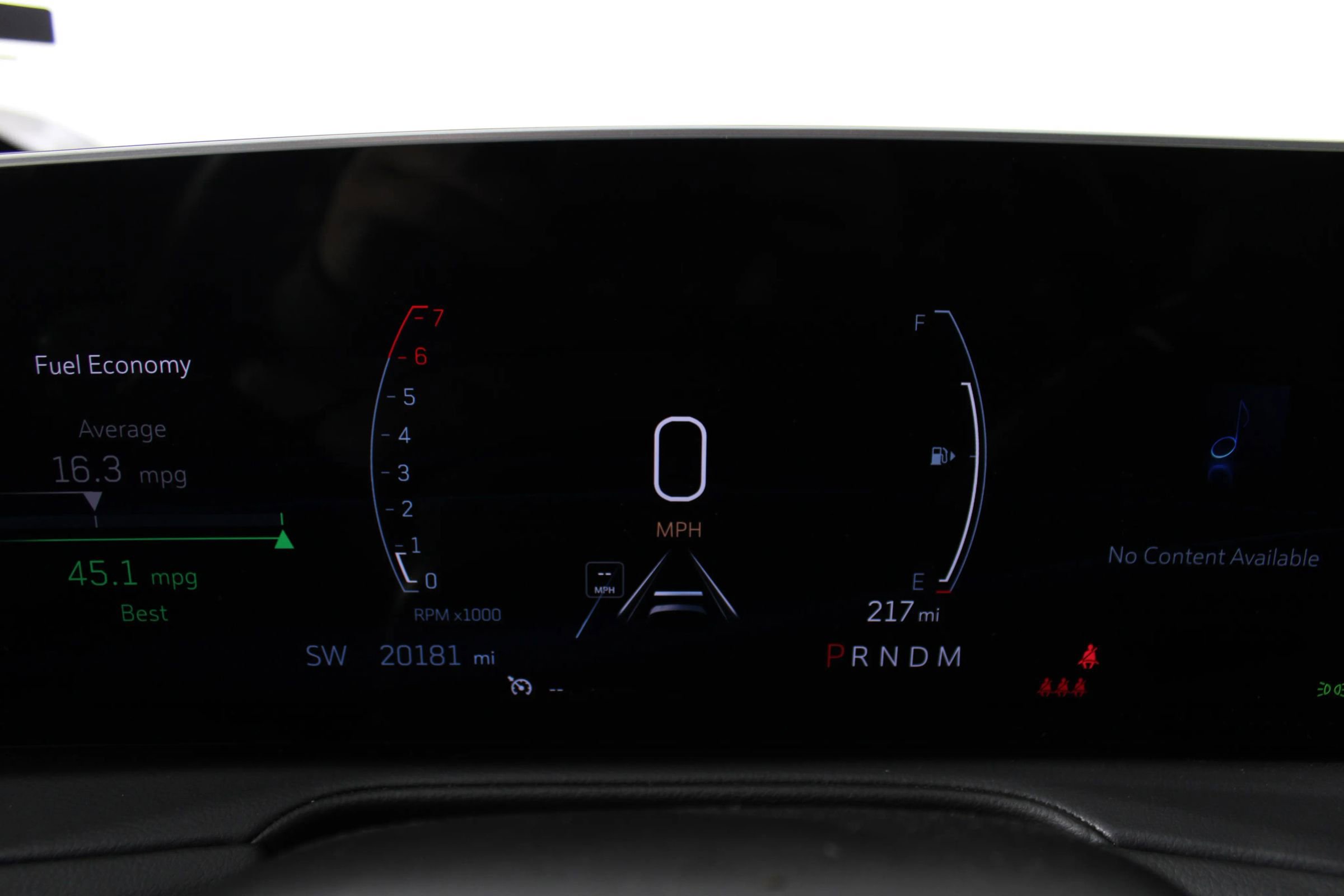 Used 2024 Cadillac XT4 Premium Luxury image 14