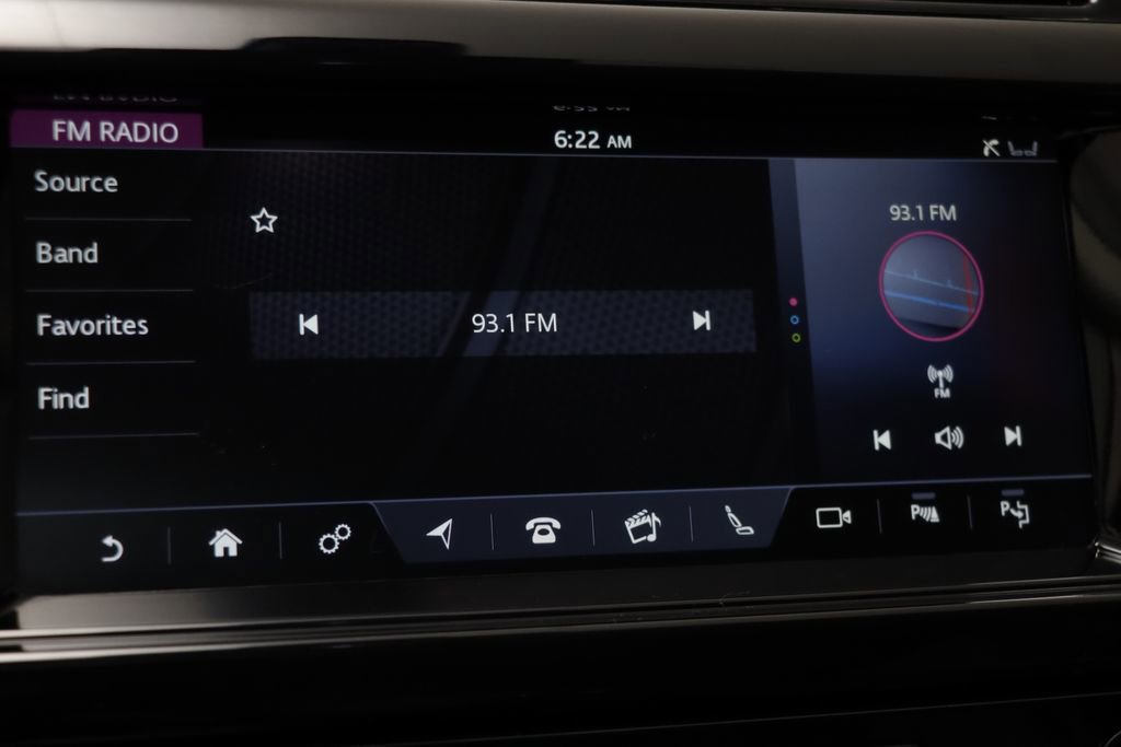 Used 2017 Land Rover Discovery HSE Luxury image 10