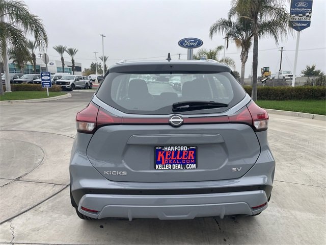 Used 2023 Nissan Kicks SV image 7