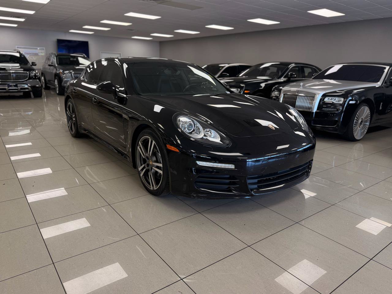 Used 2016 Porsche Panamera 4 AWD/4WD image 57