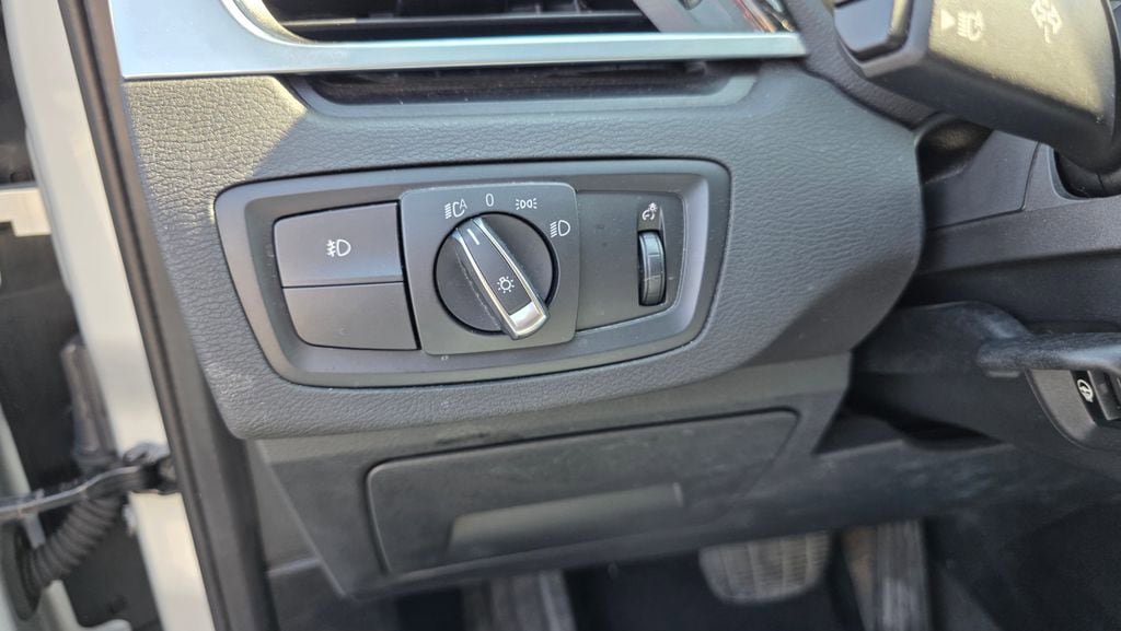 Used 2019 BMW X1 xDrive28i w/ Convenience Package image 19