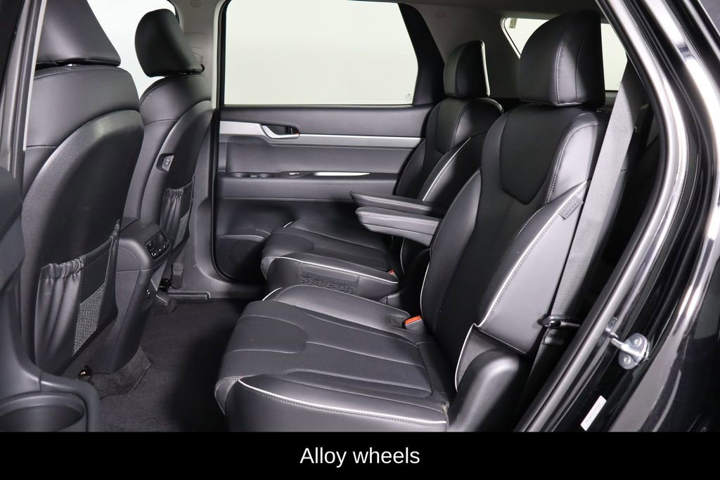 Used 2025 Hyundai Palisade SEL image 16