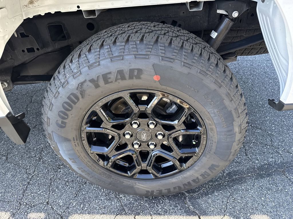 Used 2021 Ford F150 Lariat w/ Equipment Group 501A Mid AWD/4WD image 18