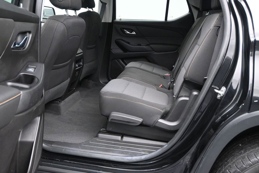 Used 2019 Chevrolet Traverse LS w/ LPO, Blackout Package FWD image 15
