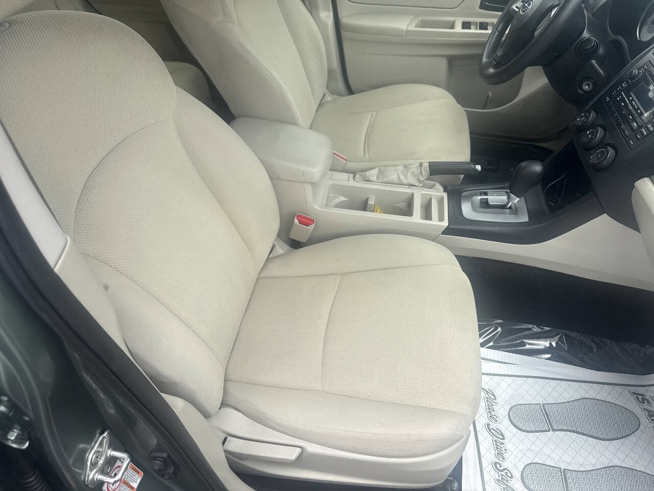 Used 2014 Subaru Impreza 2.0i image 4