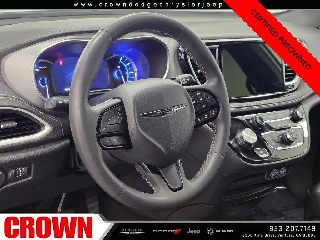 Certified 2024 Chrysler Pacifica Select image 22