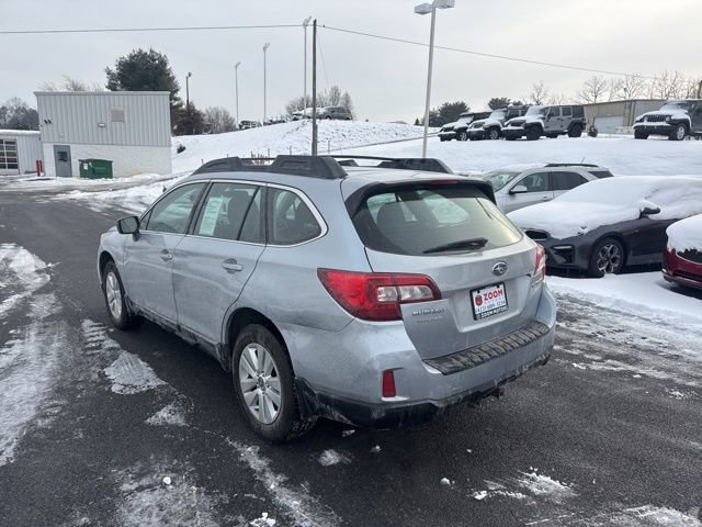 Used 2017 Subaru Outback 2.5i AWD/4WD image 6