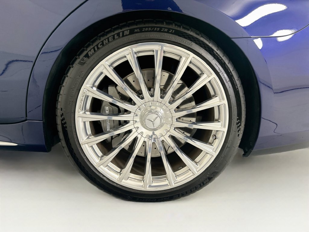 Used 2025 Mercedes-Benz S 63 AMG S image 30