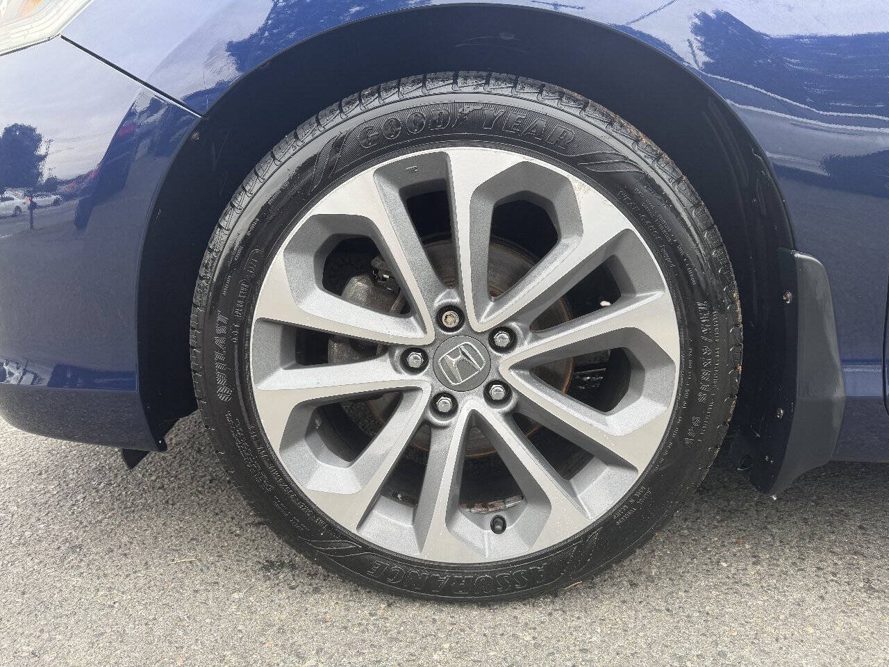 Used 2015 Honda Accord Sport image 23